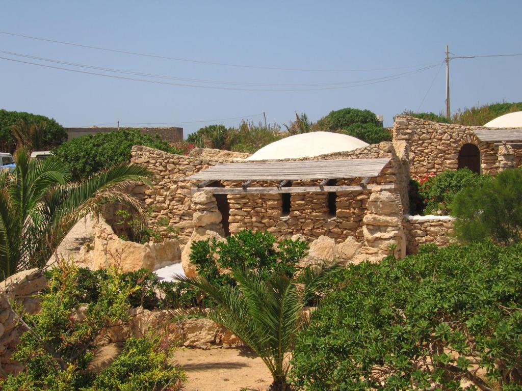I Dammusi Di Borgo Cala Creta Hotel LMP Стая снимка