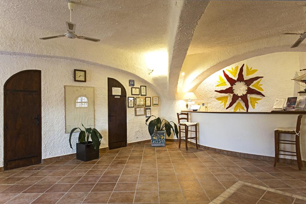 I Dammusi Di Borgo Cala Creta Hotel LMP Екстериор снимка