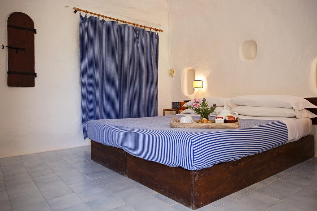 I Dammusi Di Borgo Cala Creta Hotel LMP Стая снимка
