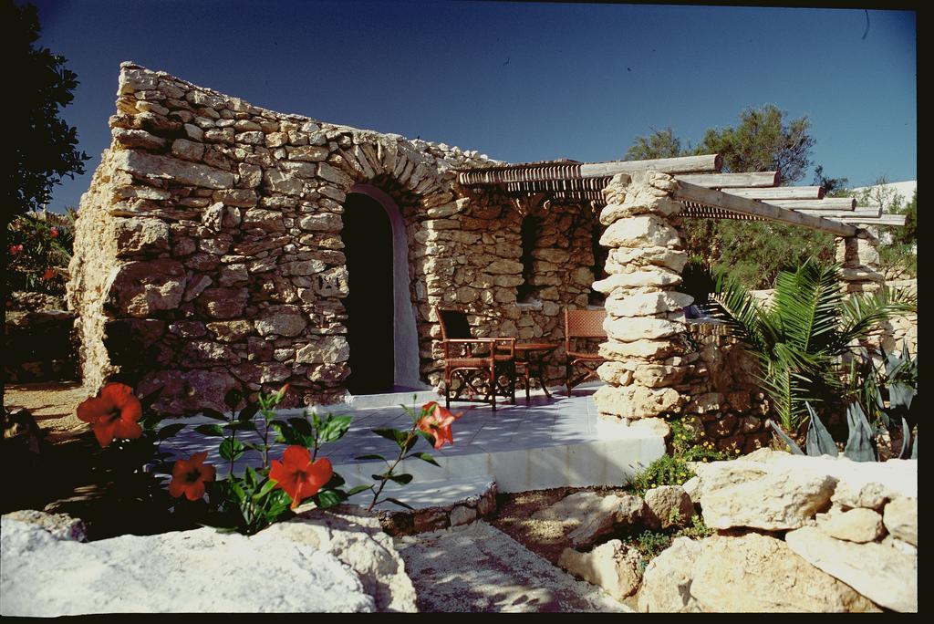 I Dammusi Di Borgo Cala Creta Hotel LMP Екстериор снимка