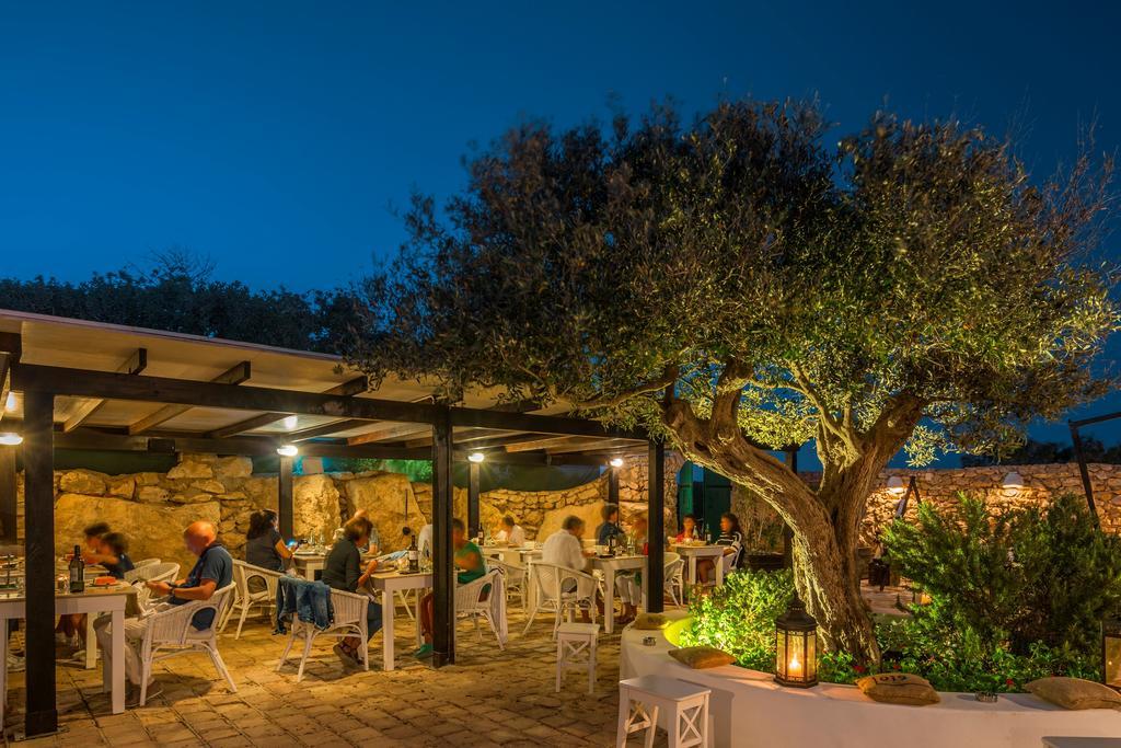 I Dammusi Di Borgo Cala Creta Hotel LMP Екстериор снимка
