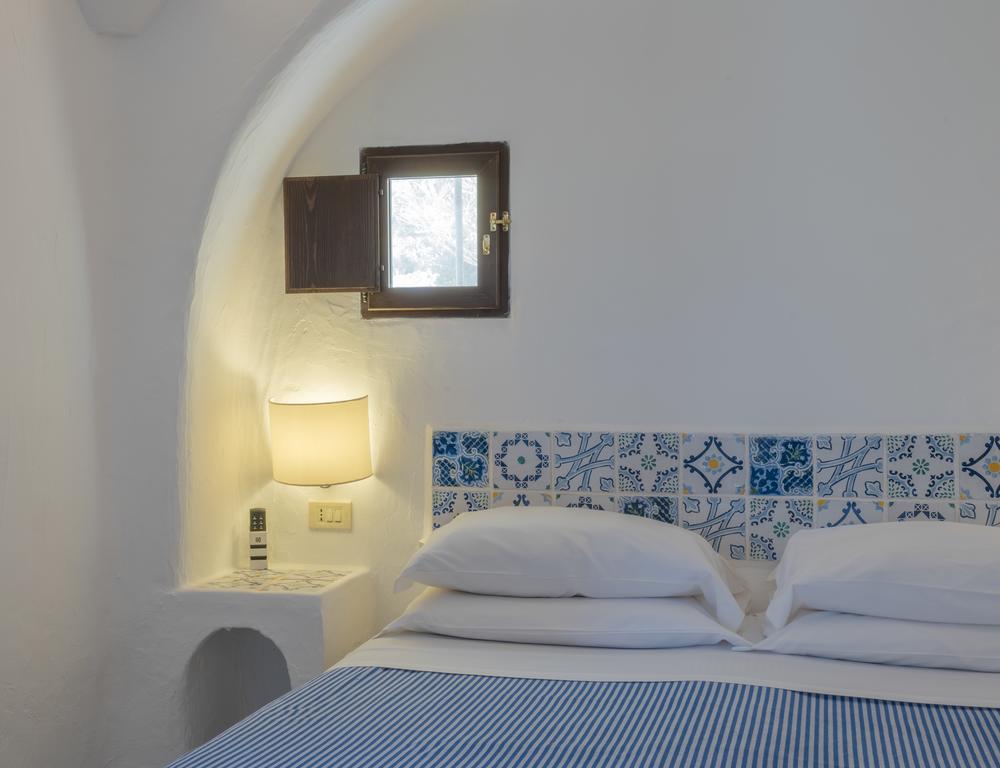 I Dammusi Di Borgo Cala Creta Hotel LMP Стая снимка